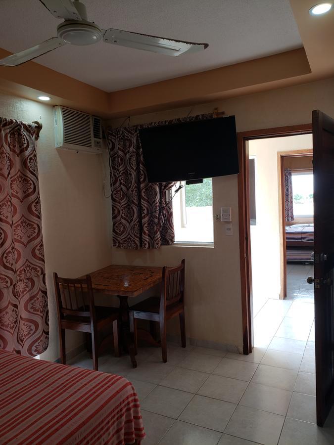 Hotel Cuarto Camino Playa Del Carmen Luaran gambar